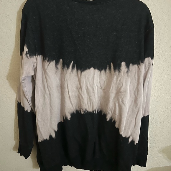 Torrid Love Shirt - Picture 2 of 2